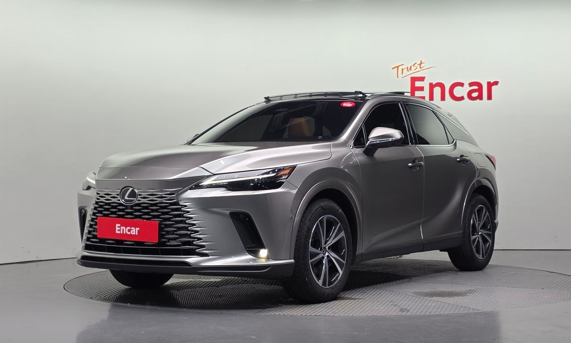 Lexus RX 2025