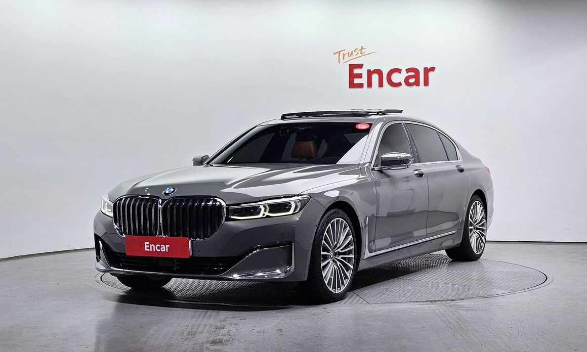BMW 7-Series 2021