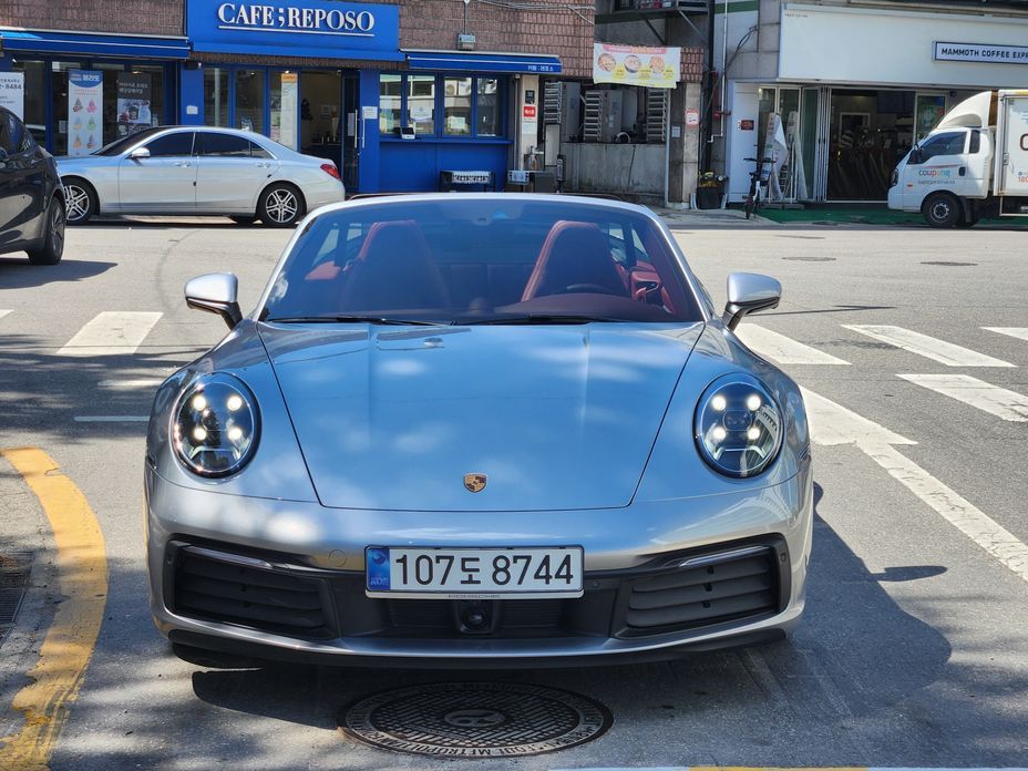 Porsche 911 2024