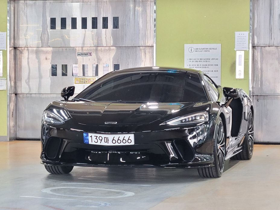 Mclaren GT 2022