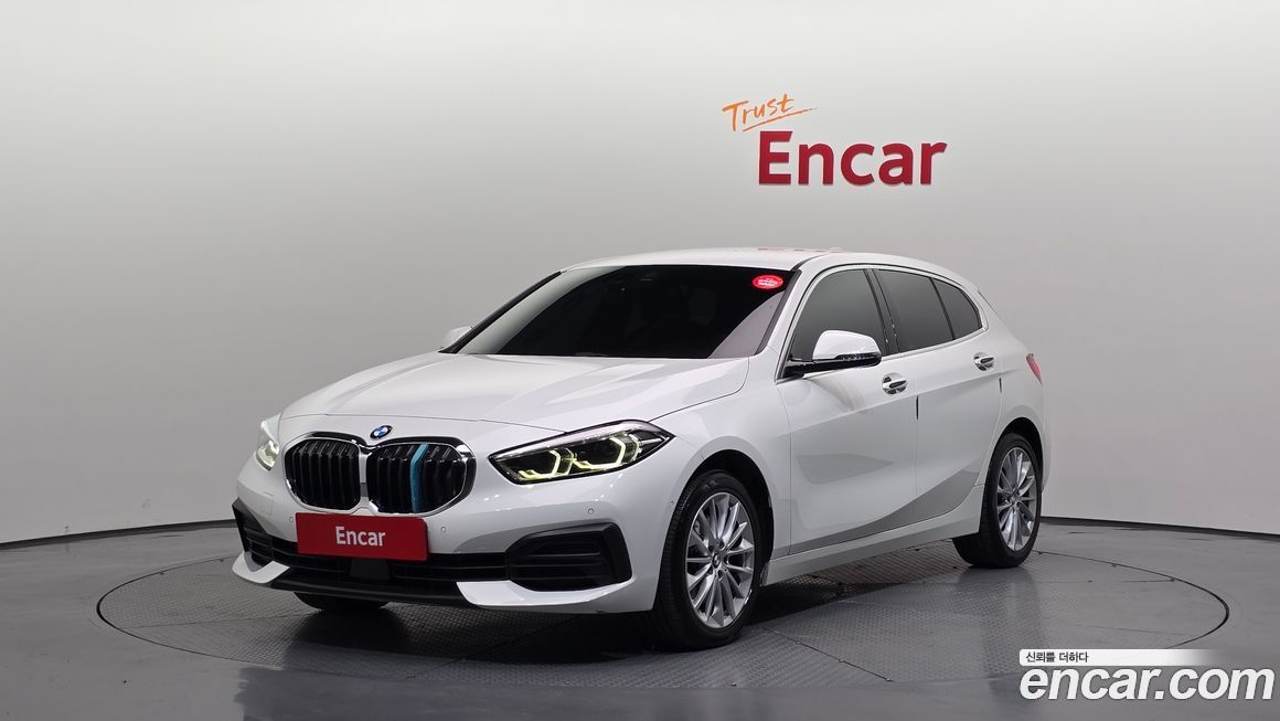 BMW 1-Series 2021