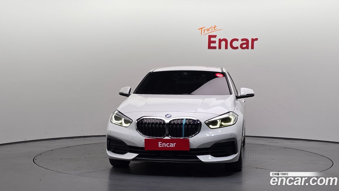 BMW 1-Series 2021