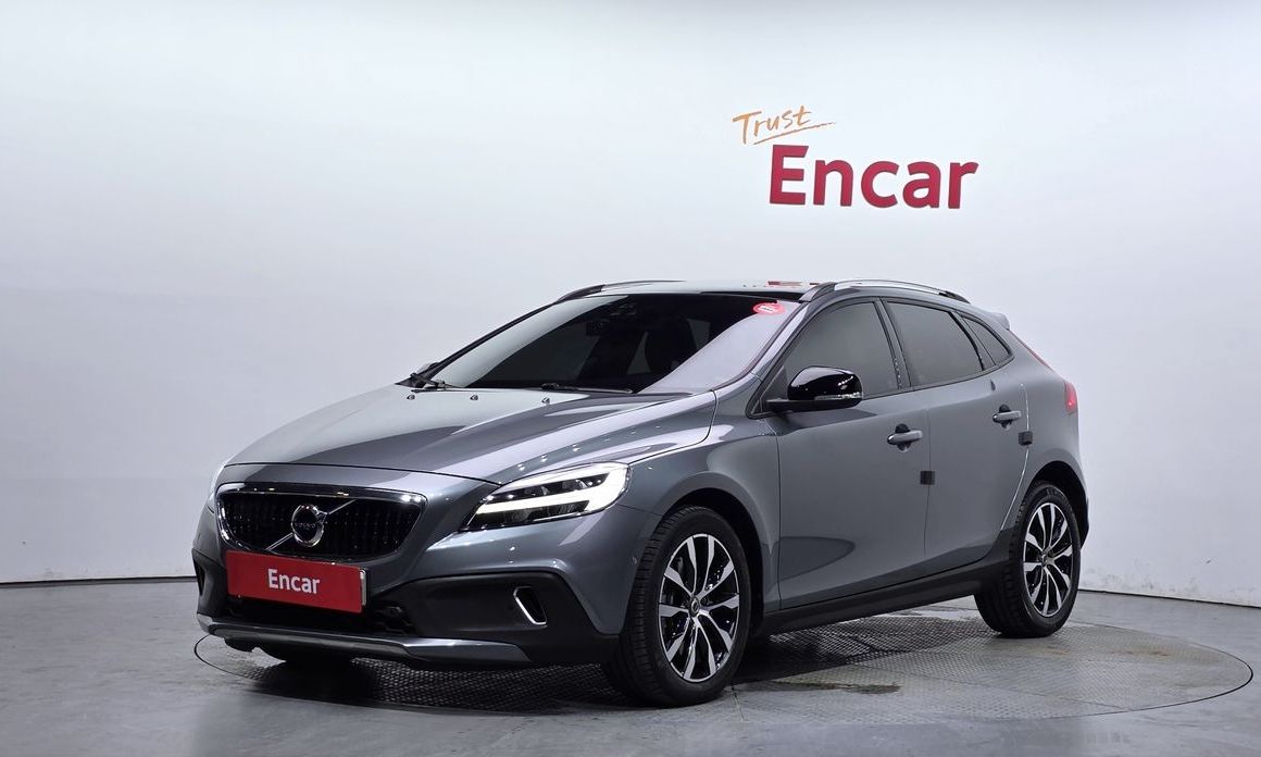 Volvo V40 2019