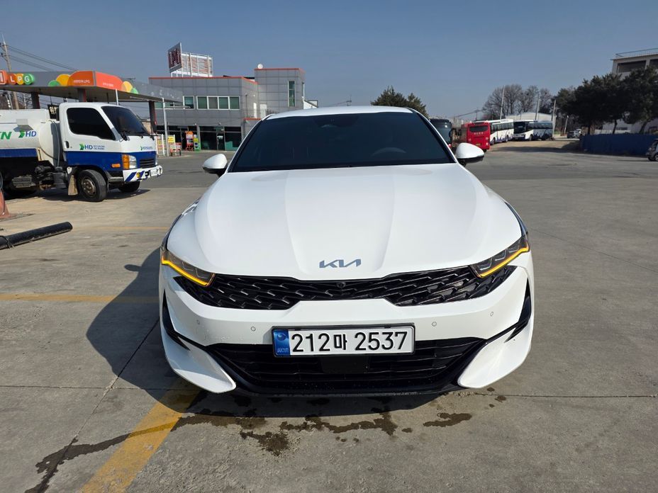 Kia K5 2023