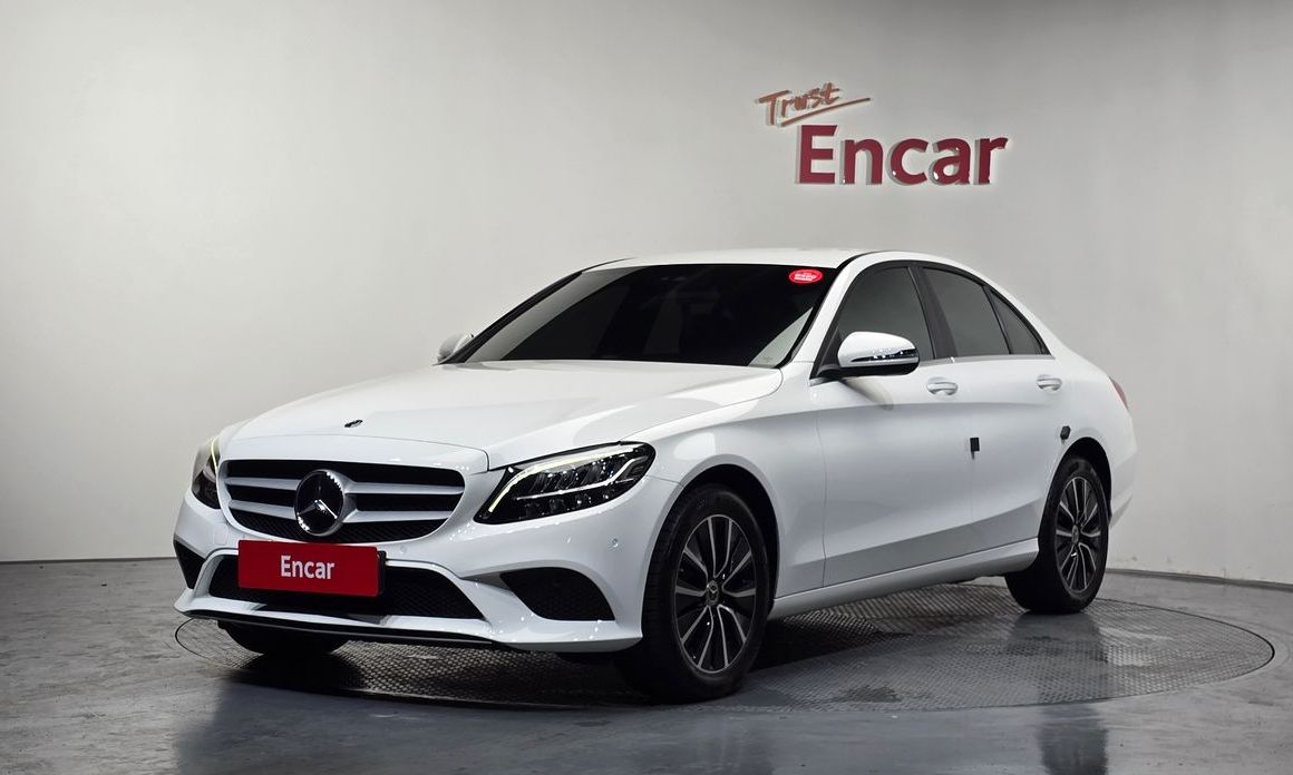 Mercedes-Benz C-Class 2019