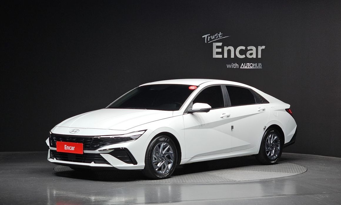 Hyundai AVANTE 2024