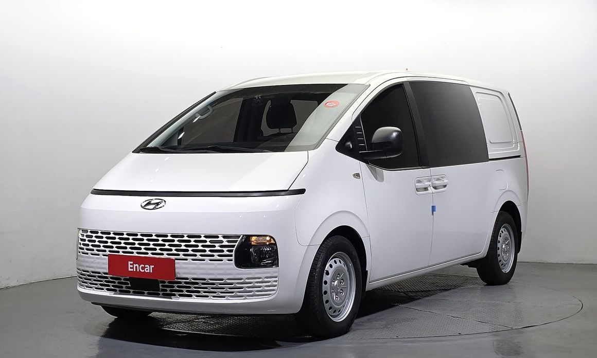 Hyundai Staria 2022
