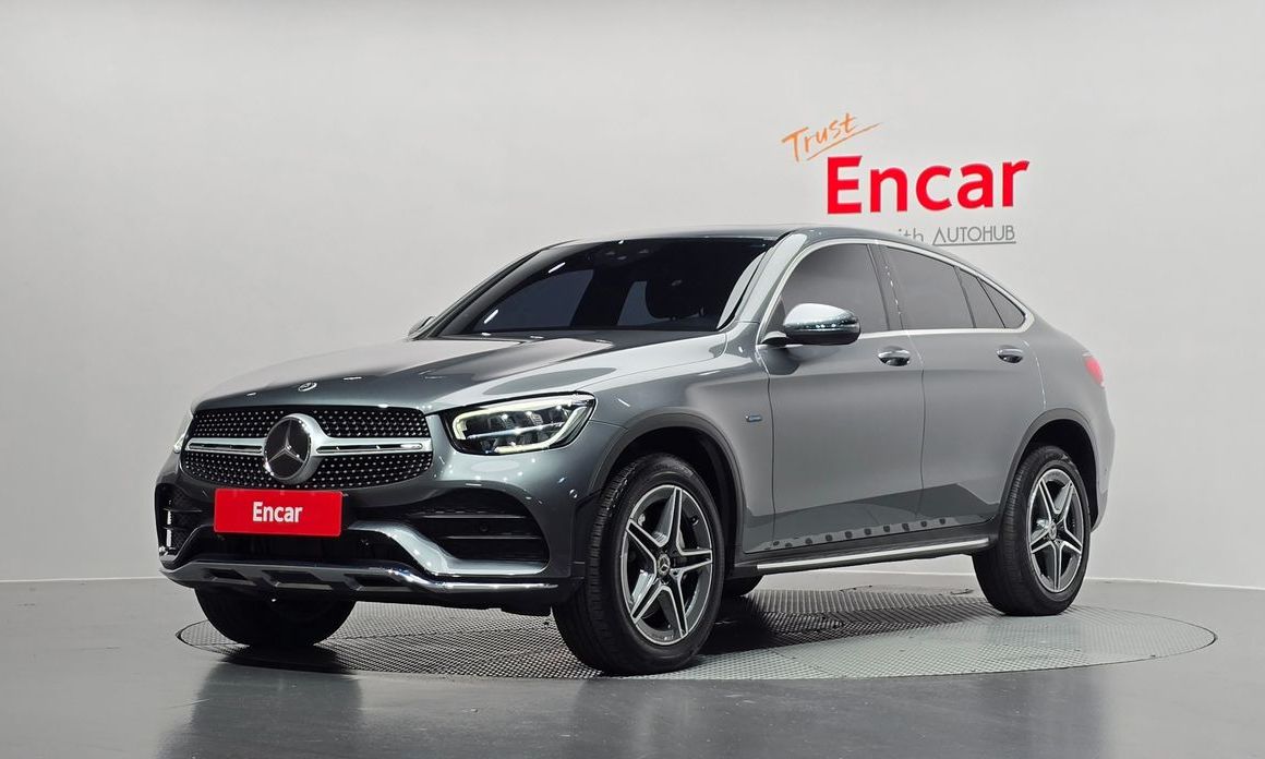Mercedes-Benz GLC-Class 2021