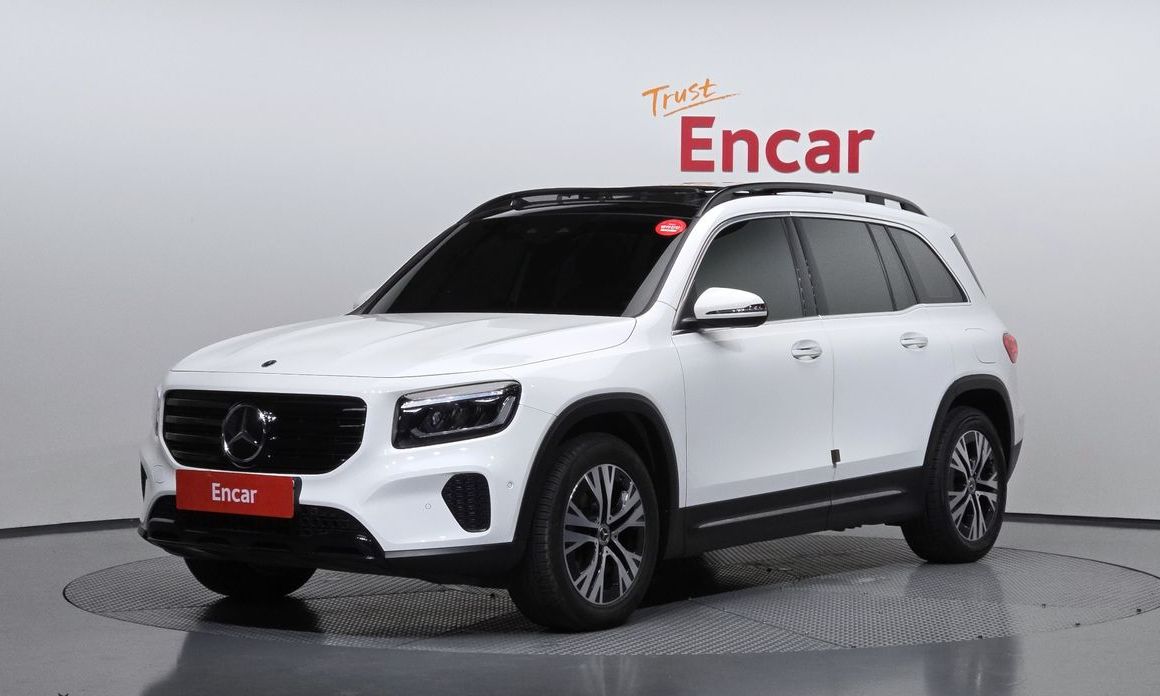 Mercedes-Benz GLB-Class 2024
