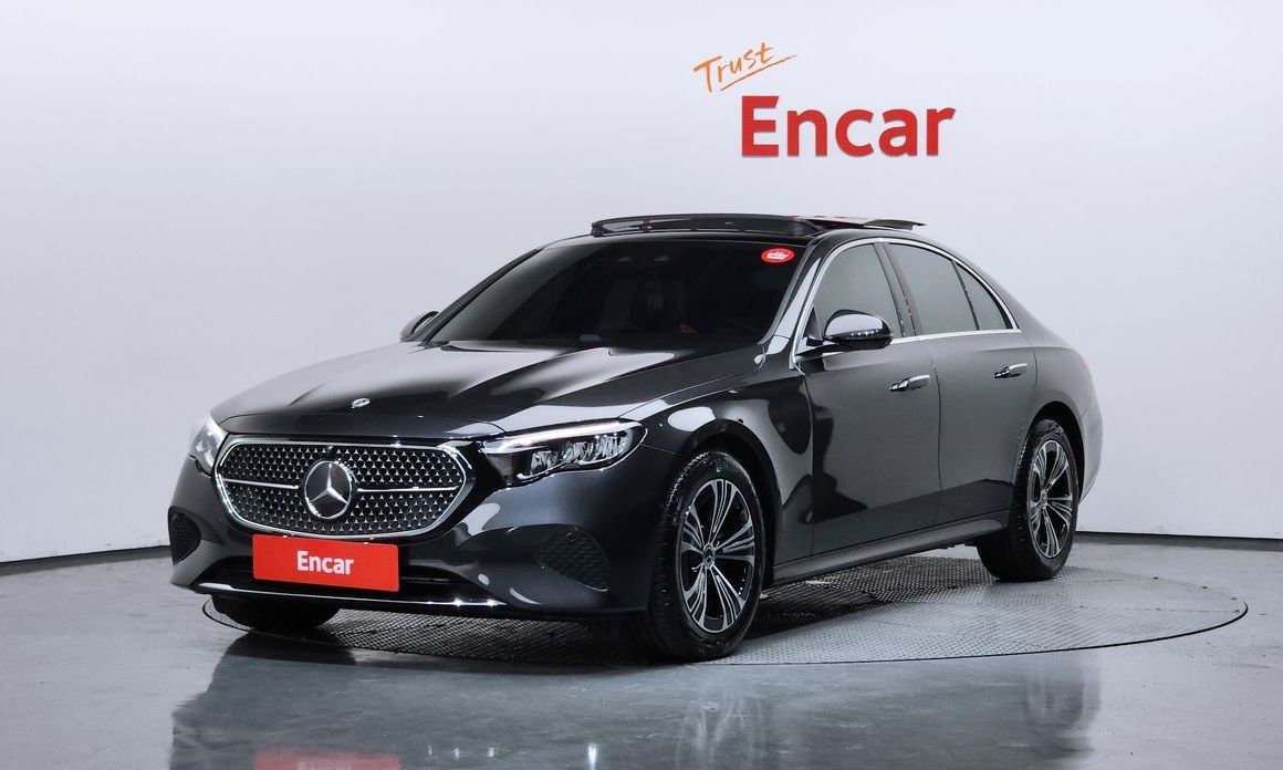 Mercedes-Benz E-Class 2026