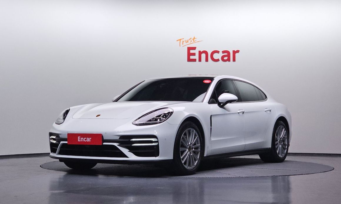 Porsche Panamera 2022