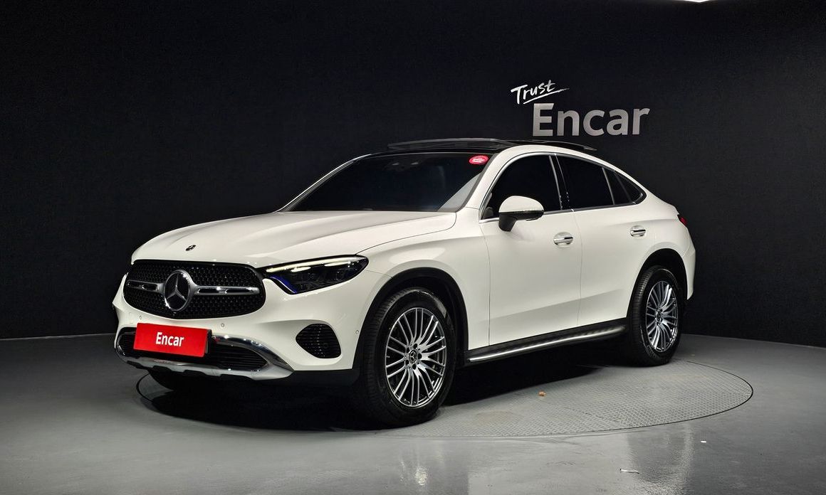 Mercedes-Benz GLC-Class 2025