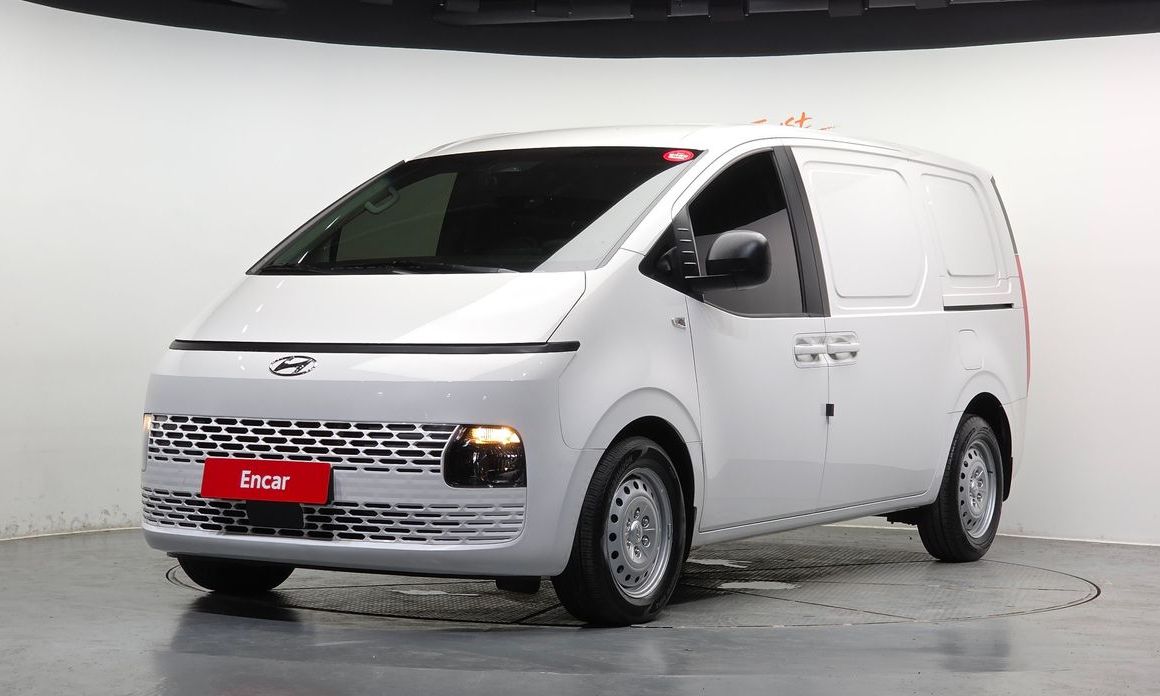 Hyundai Staria 2022