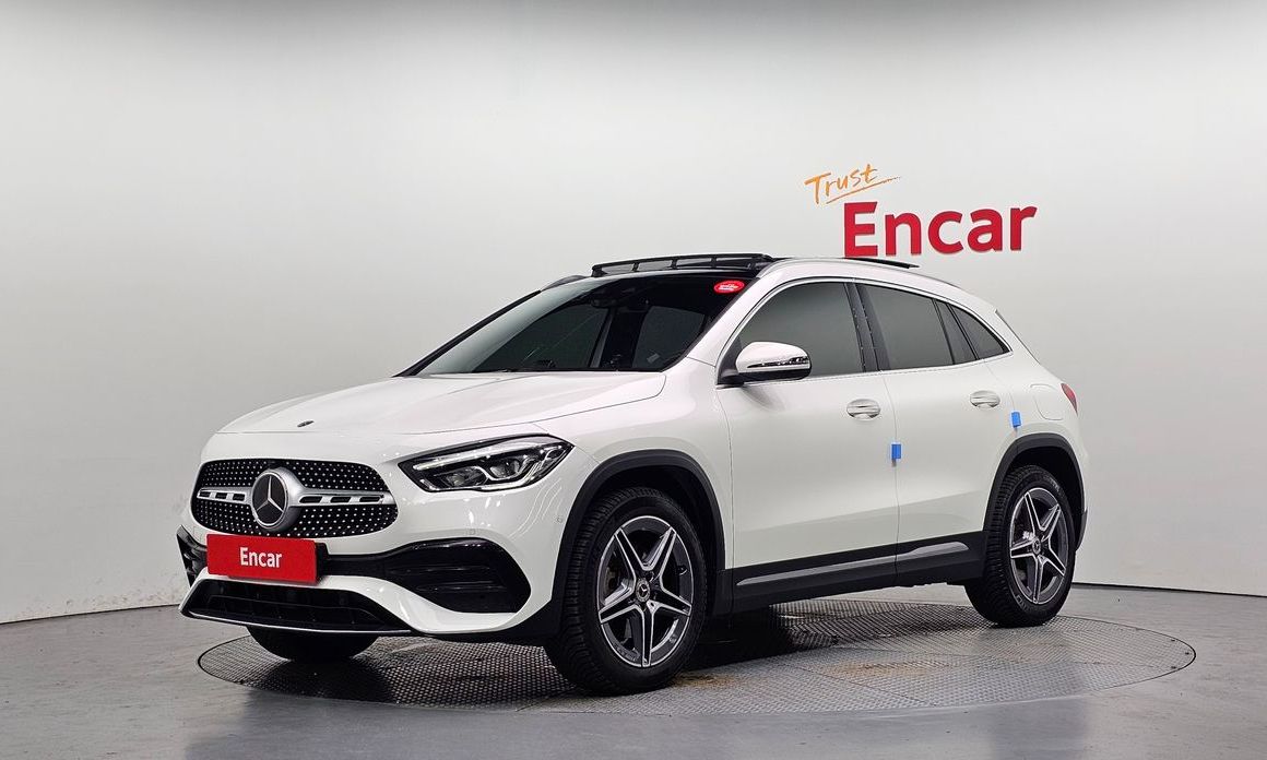 Mercedes-Benz GLA-Class 2023