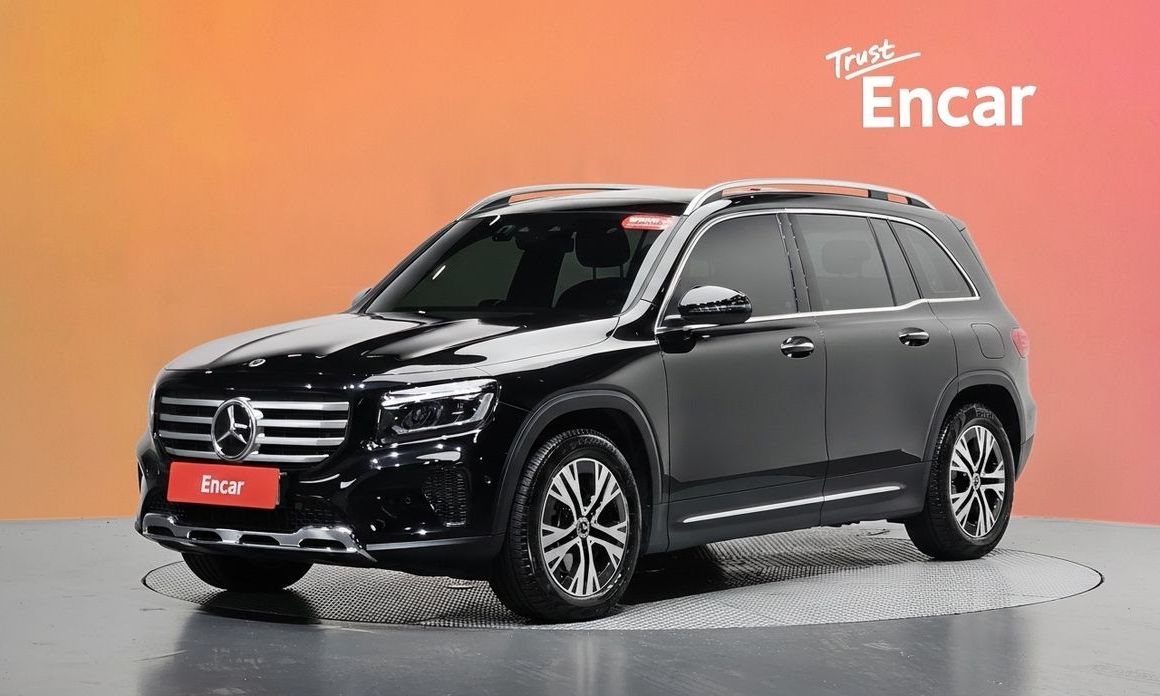 Mercedes-Benz GLB-Class 2024