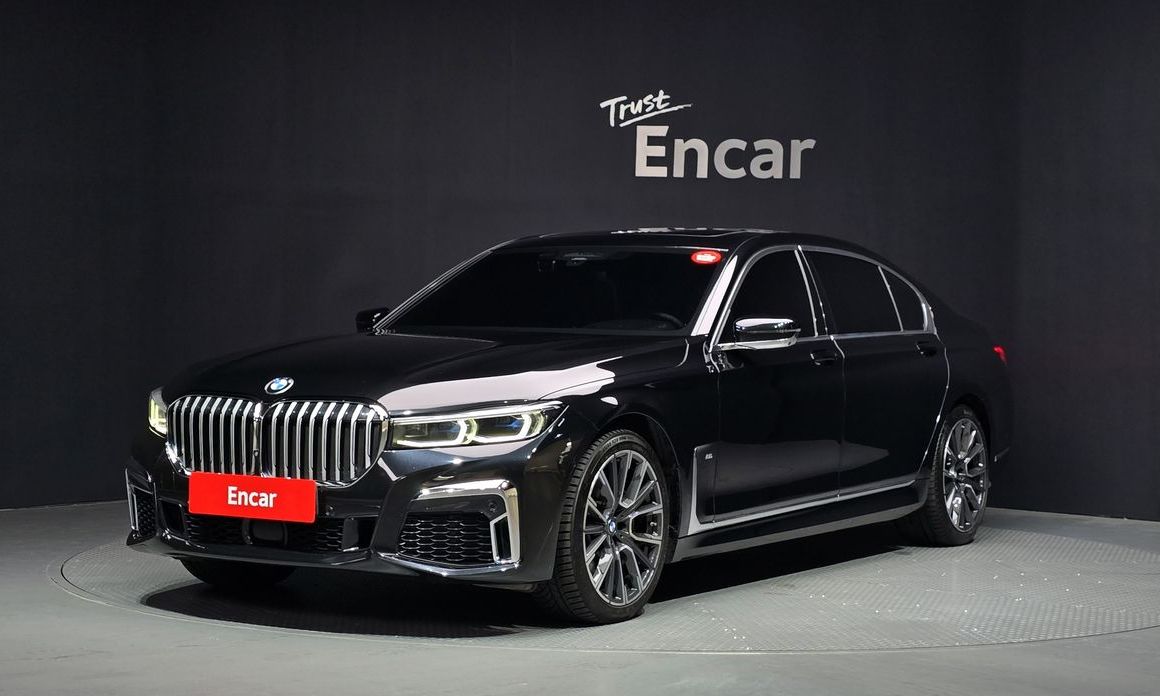 BMW 7-Series 2021