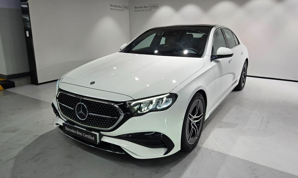 Mercedes-Benz E-Class 2026