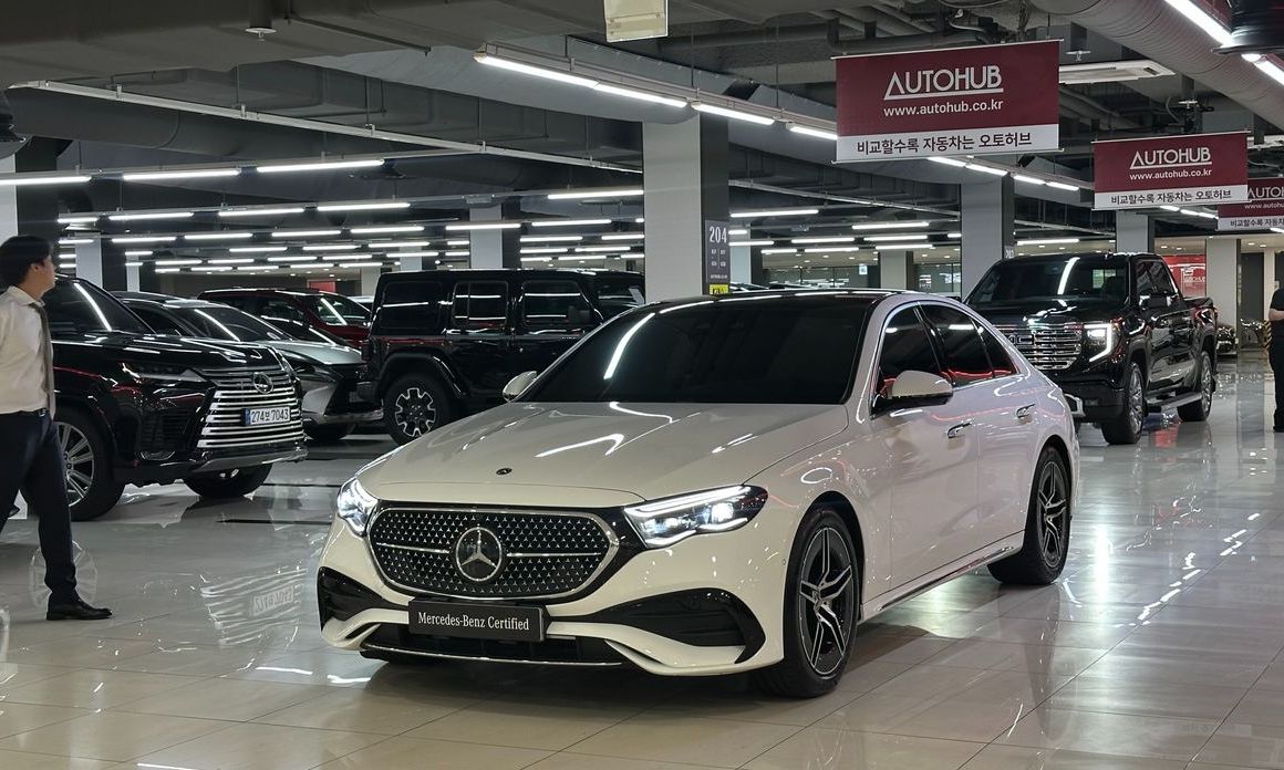 Mercedes-Benz E-Class 2025
