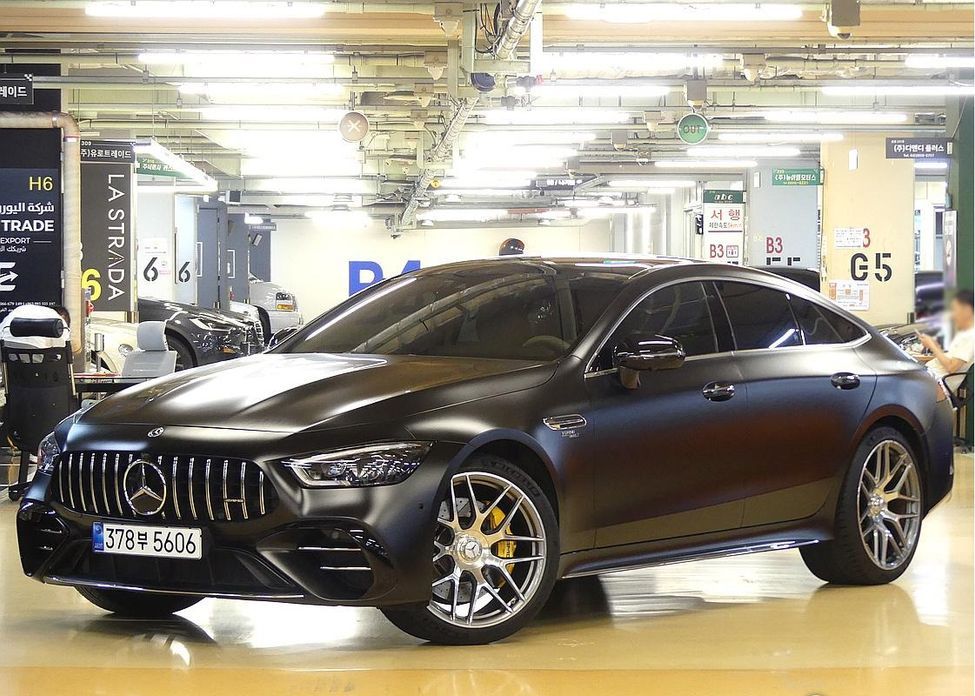Mercedes-Benz AMG GT 2023