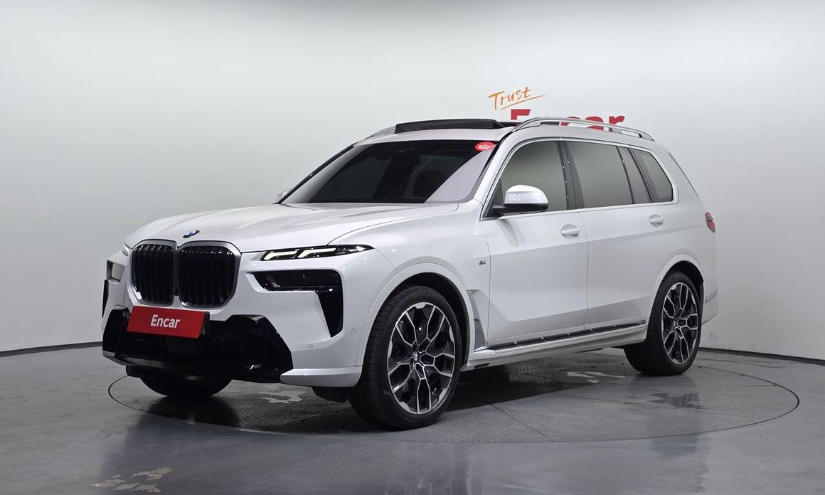 BMW X7 2025