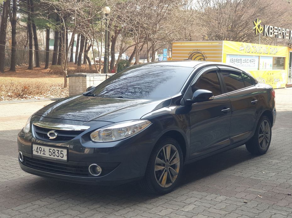 Renault-KoreaSamsung SM3 2012