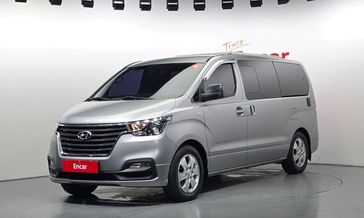 Hyundai Starex 2018