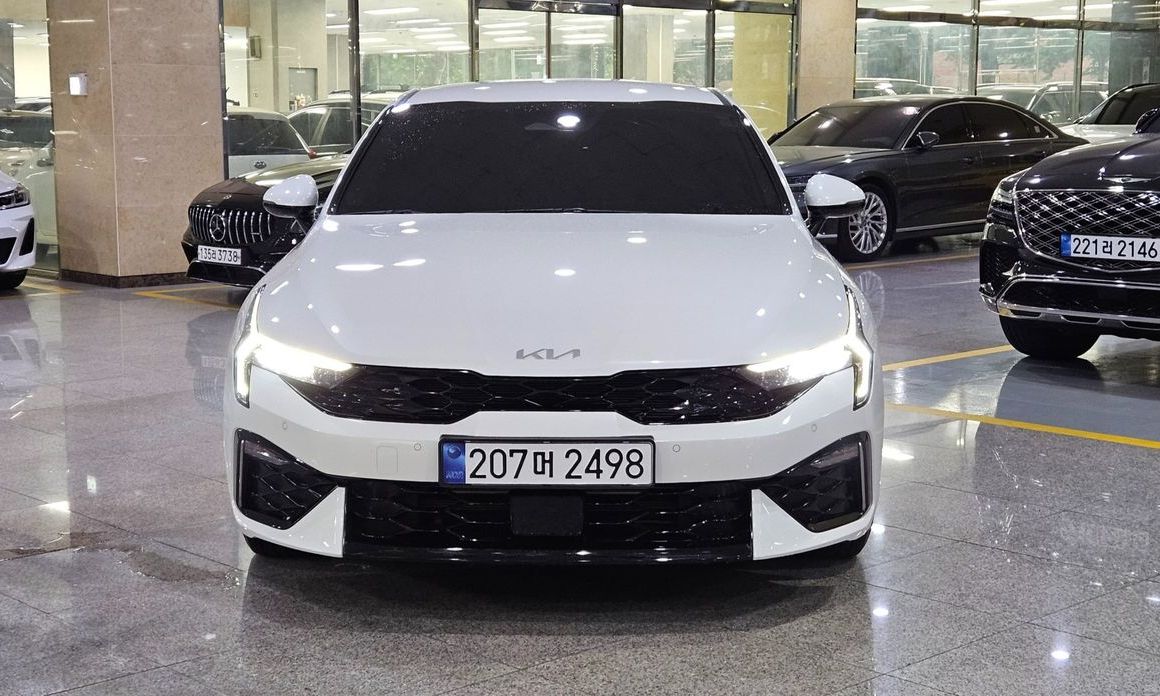 Kia K5 2025
