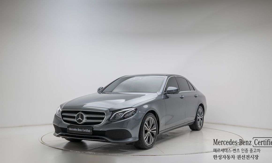 Mercedes-Benz E-Class 2020
