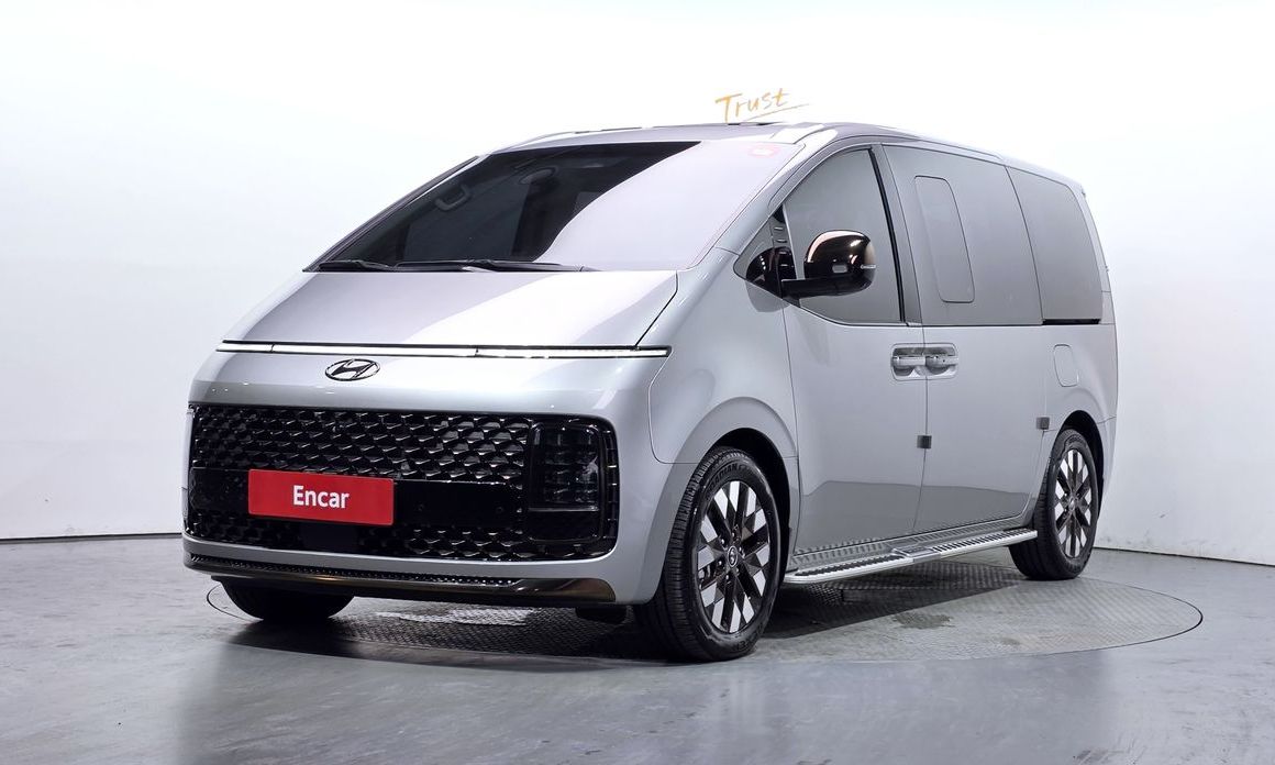 Hyundai Staria 2023