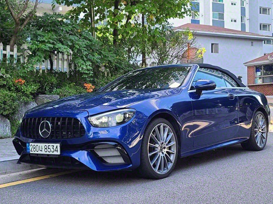 Mercedes-Benz E-Class 2021