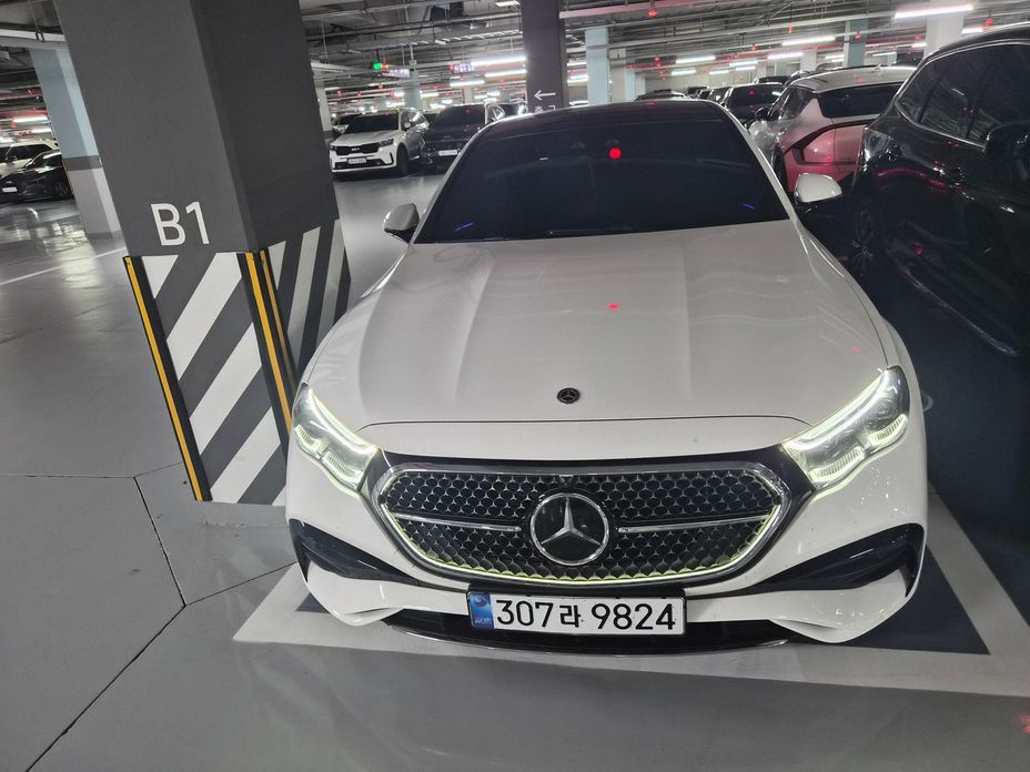 Mercedes-Benz E-Class 2026