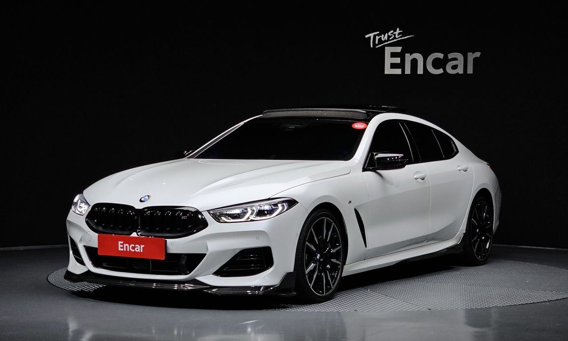BMW 8-Series 2024