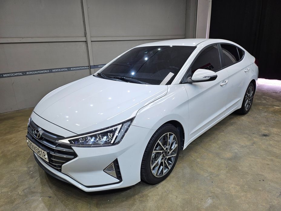 Hyundai AVANTE 2020