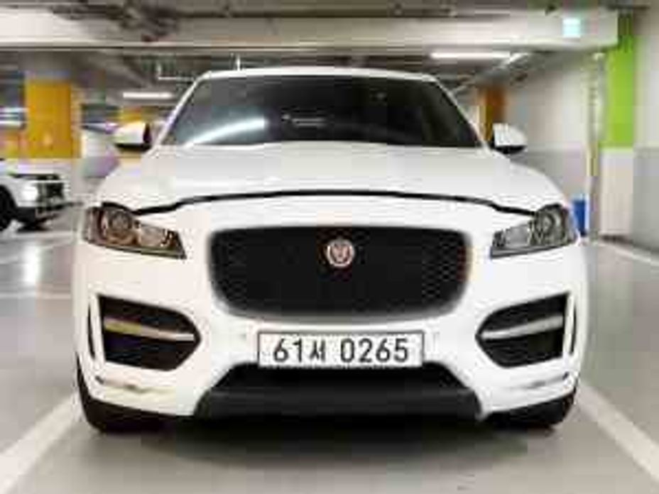Jaguar F-PACE 2017