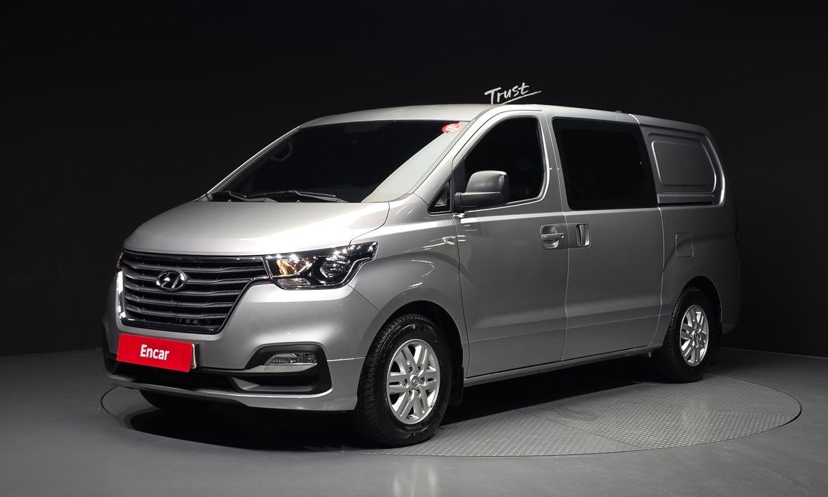 Hyundai Starex 2021