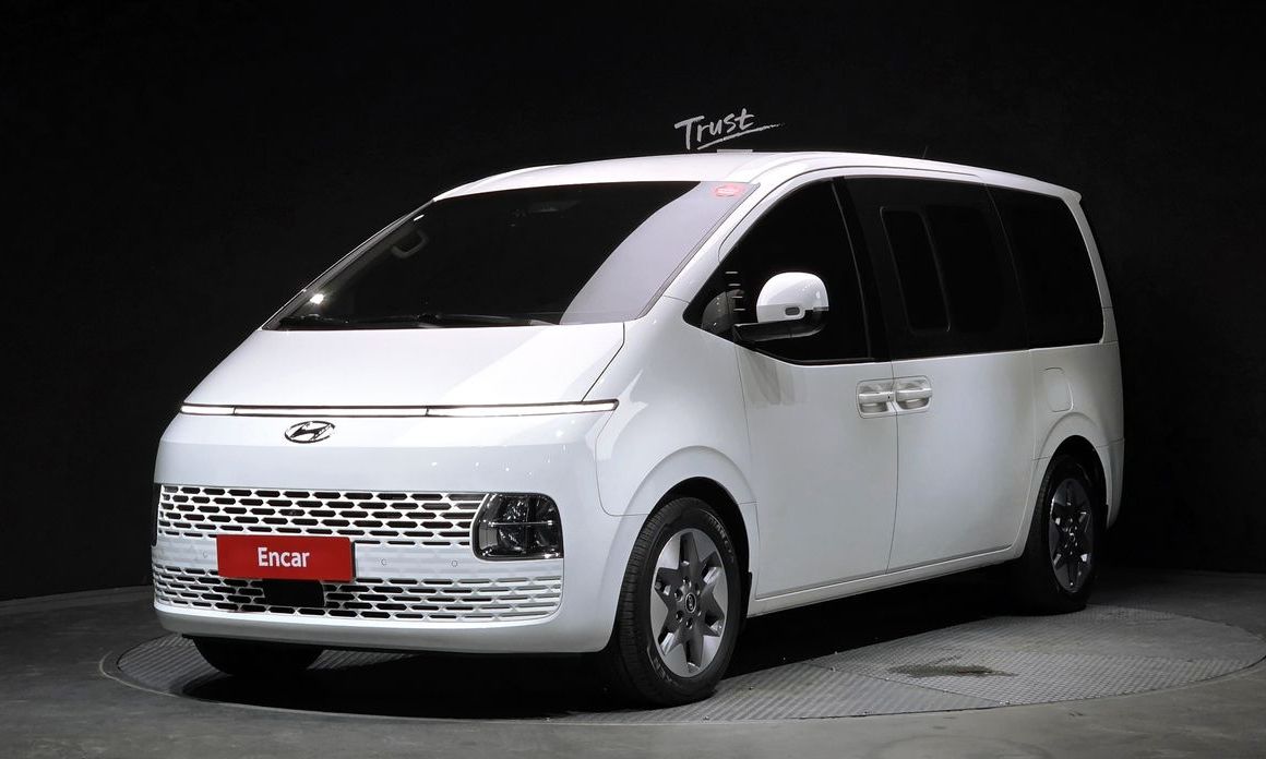 Hyundai Staria 2023