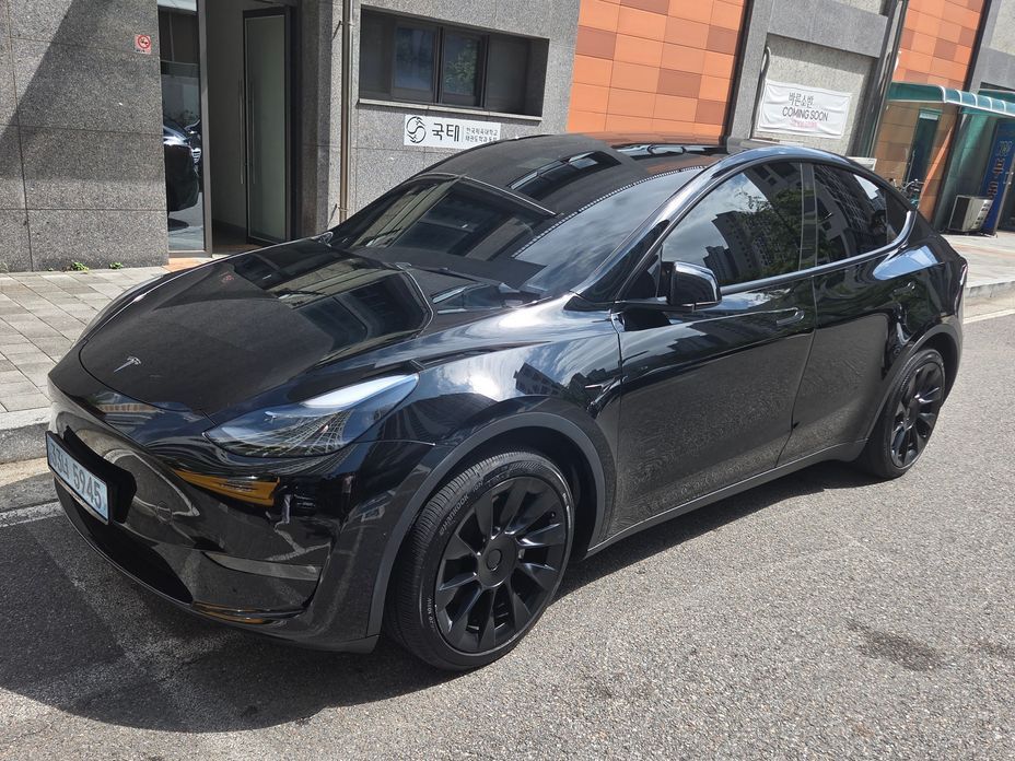 Tesla Model Y 2022