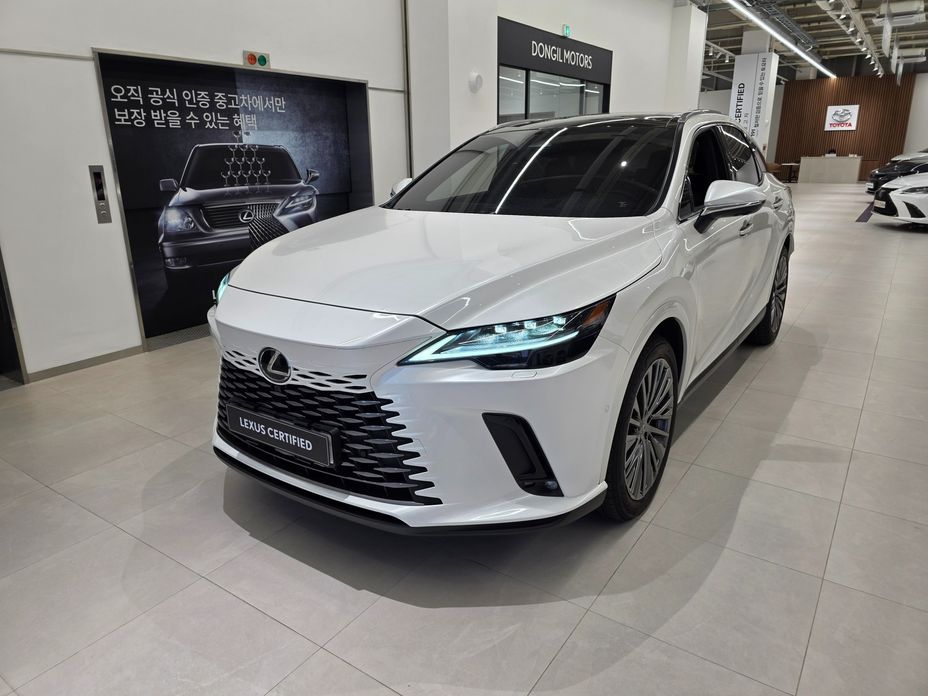 Lexus RX 2025