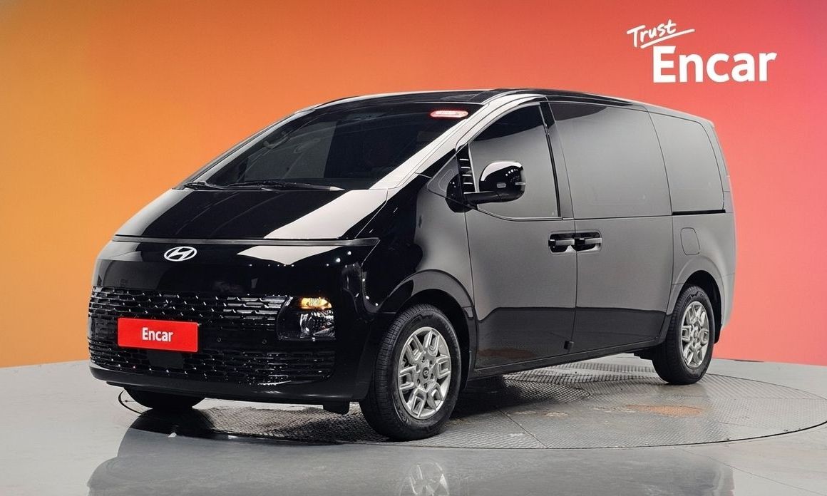 Hyundai Staria 2025