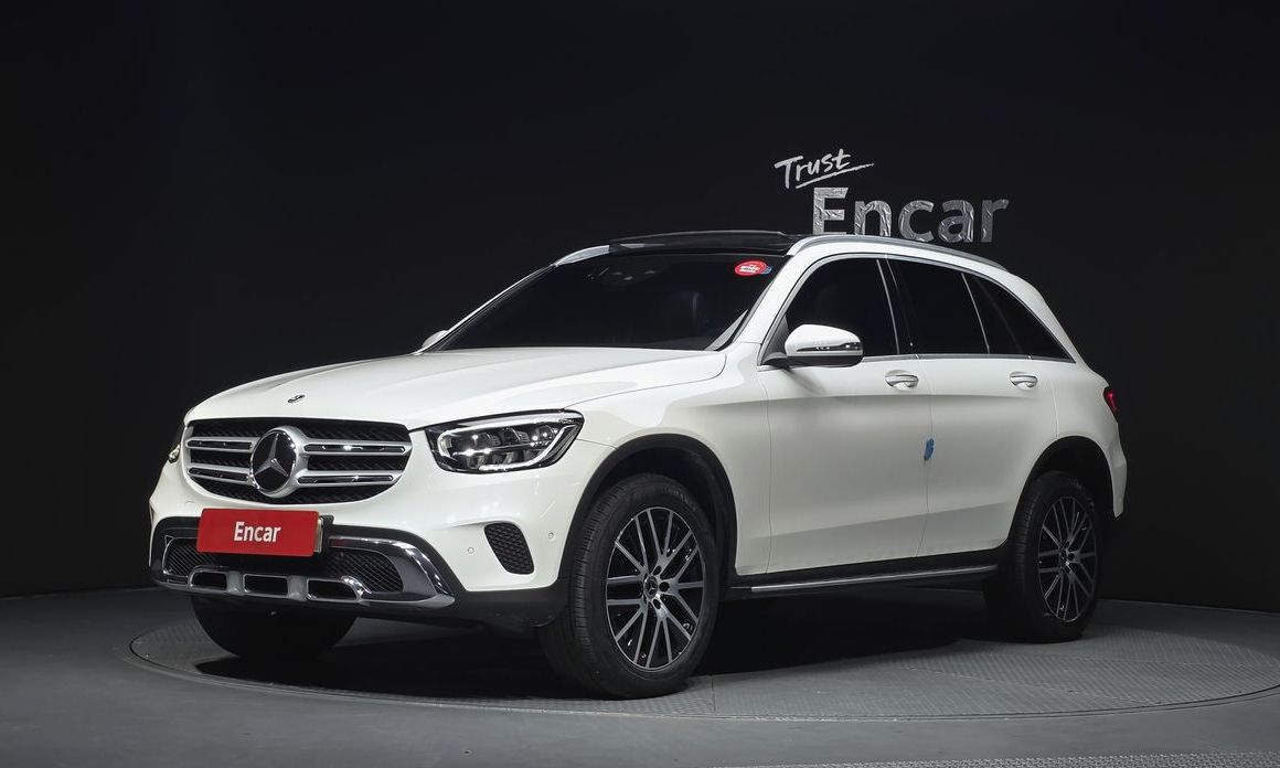 Mercedes-Benz GLC-Class 2021