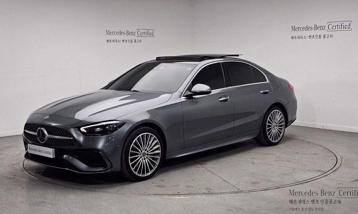 Mercedes-Benz C-Class 2022