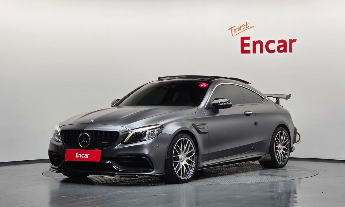 Mercedes-Benz C-Class 2021
