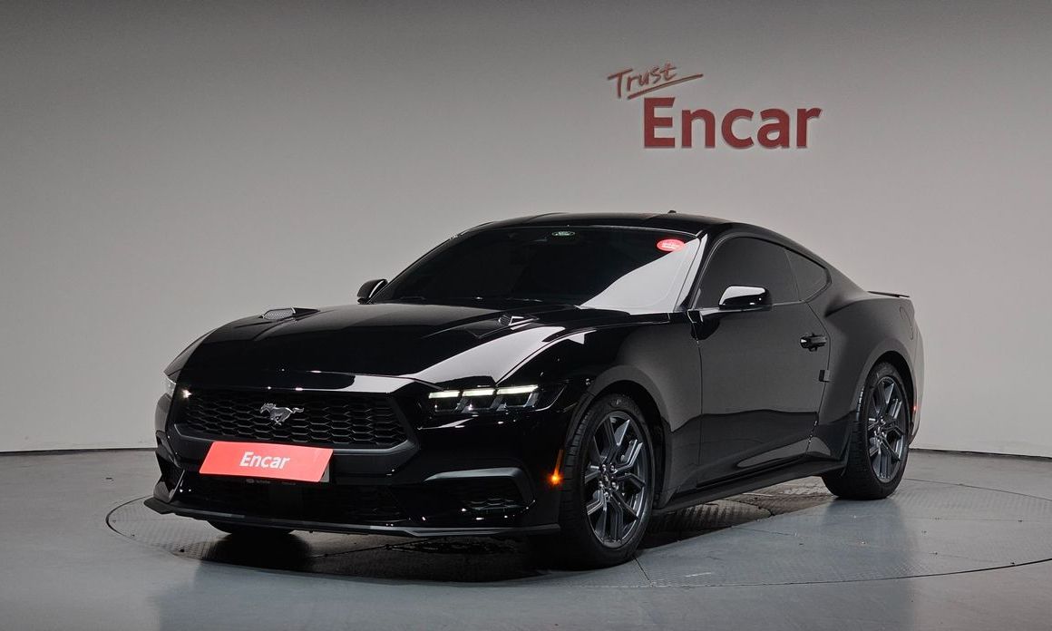 Ford Mustang 2024