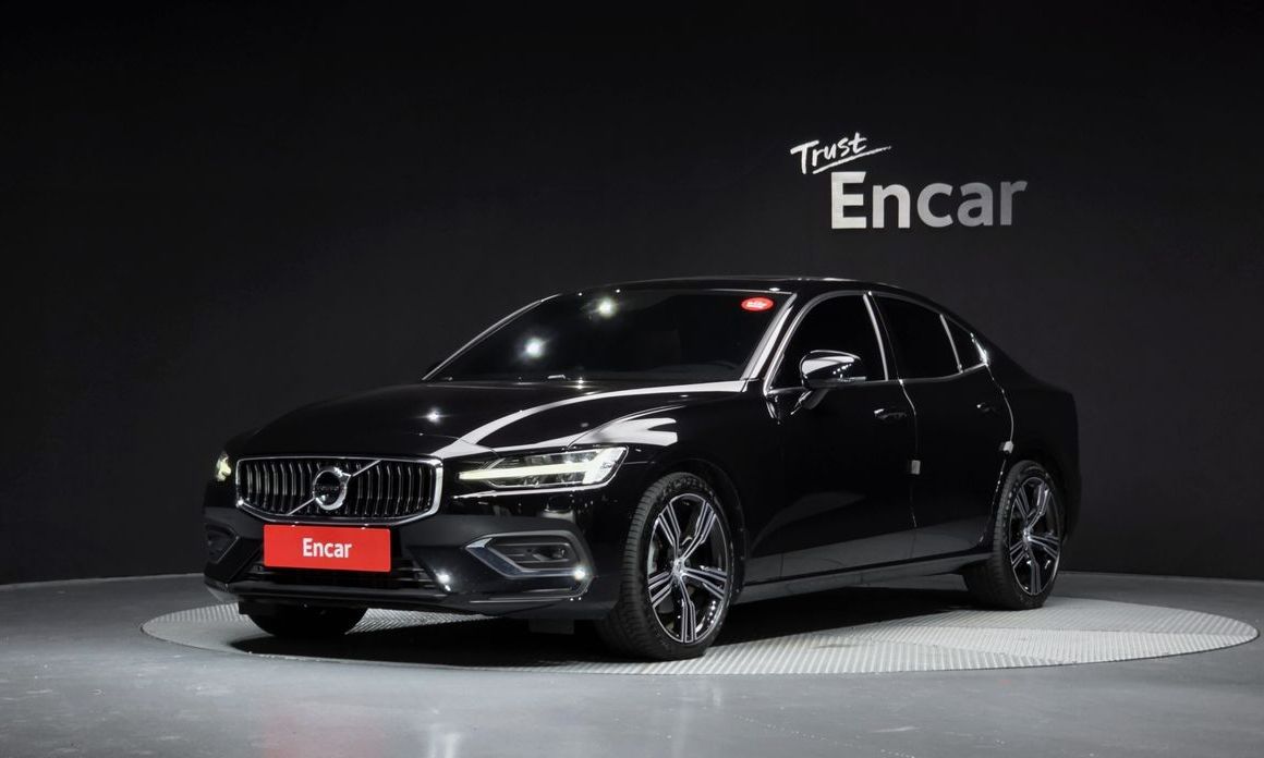 Volvo S60 2021