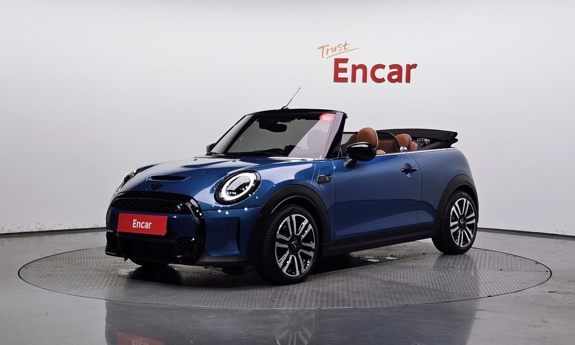 Mini Cooper Convertible 2024