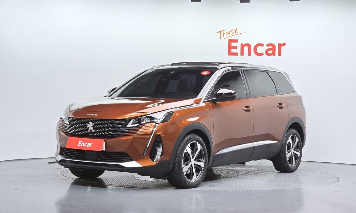 Peugeot 5008 2021