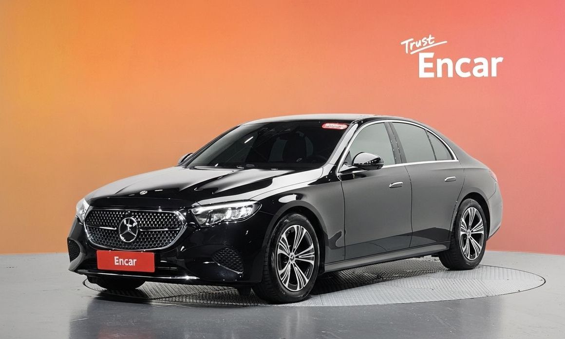 Mercedes-Benz E-Class 2025