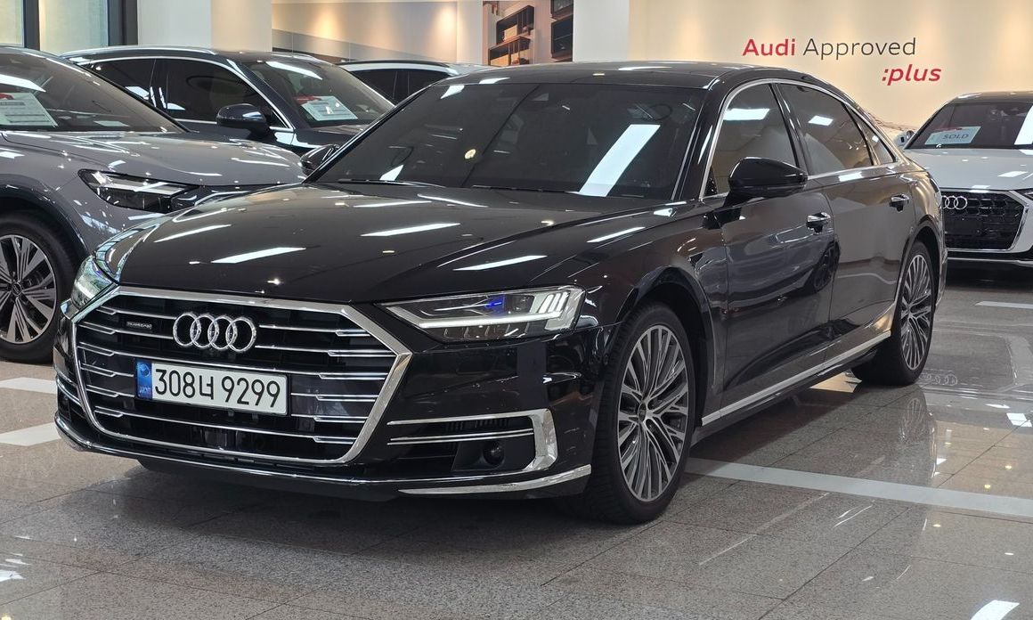 Audi A8 2021