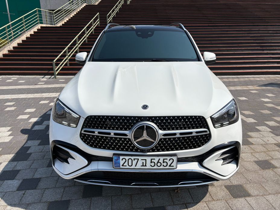 Mercedes-Benz GLE-Class 2025