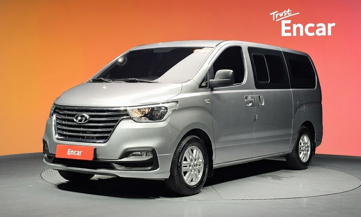 Hyundai Starex 2021